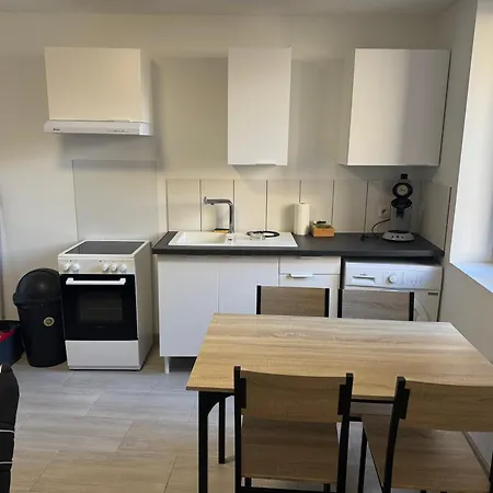 アパート Charmant Appartement Pommevic